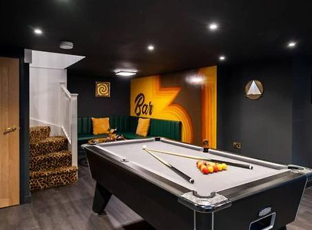 Ultimate glam, vintage central pad. Cool 70s bar. Bournemouth Esterno foto